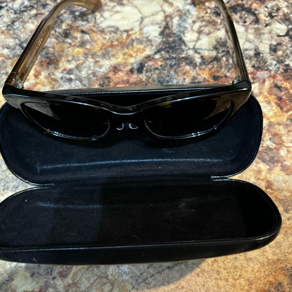 Authentic Gucci Sunglasses With Prescription Lens… - image 7